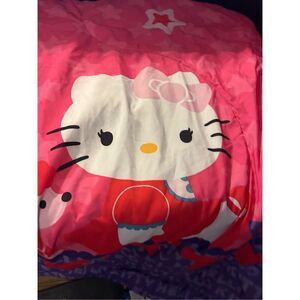 Hello Kitty reversible twin/full comforter 72x86